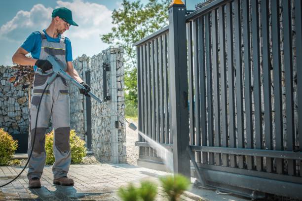 Best Pool Deck Cleaning in Brownsville, KY